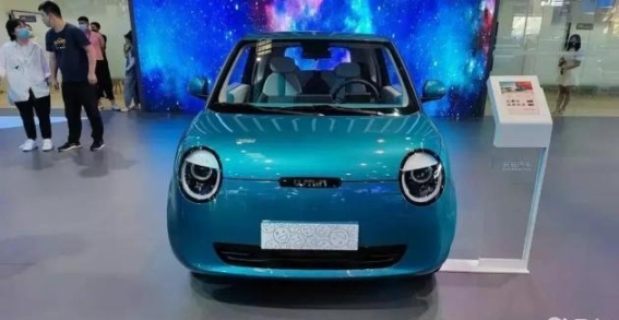 长安Lumin：轻巧灵动的都市纯电微型车