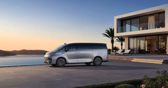 吉利银河V900：智能家庭MPV的全能之选