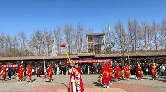 浪街的春节盛典：乡村旅游新风潮的启航