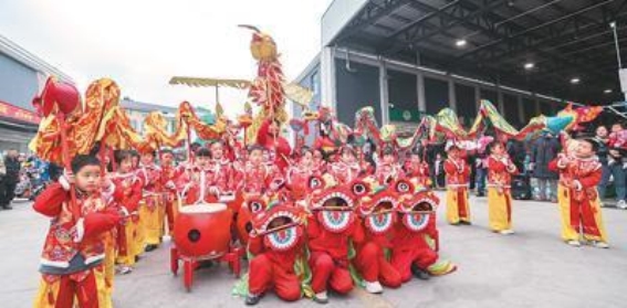 中国经济迎来强劲开局，消费市场蓬勃发展