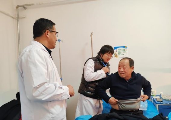 万名医护下基层，县镇联动推动医疗公平