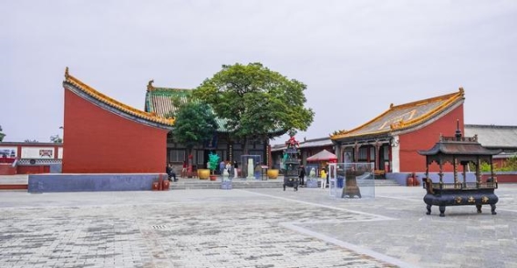 应县净土寺：金代古刹的历史与艺术之美
