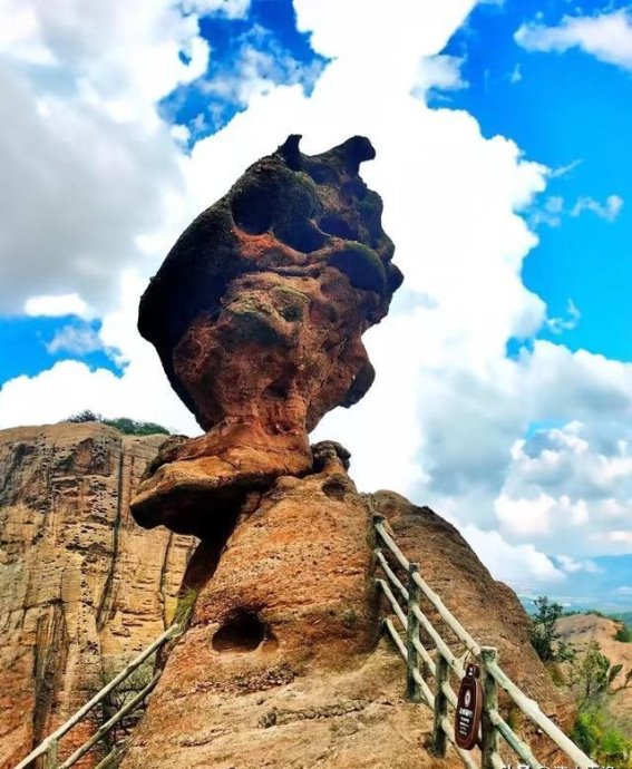探访龟峰：江西的隐秘宝藏，颜值不输三清山