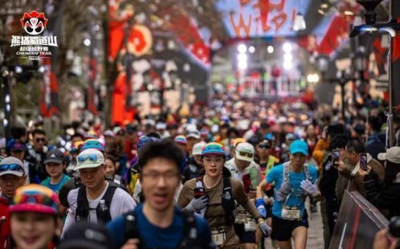 彭州龙门春天山花季：春意盎然的文化与自然盛宴