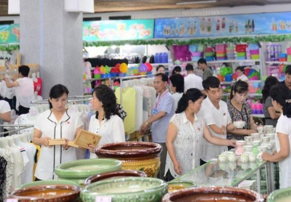1万元人民币在朝鲜能过多久？消费差异背后的真实面貌