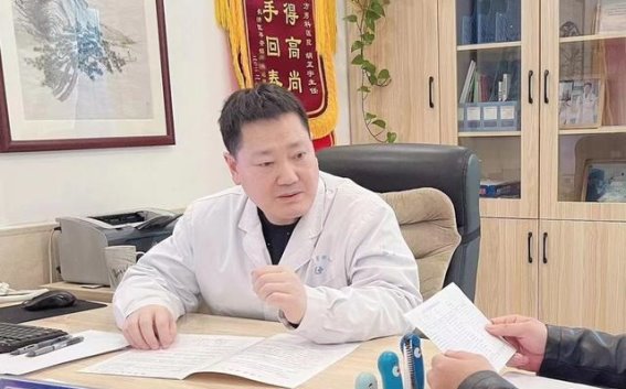 打破沉默，关爱男性健康从行动开始