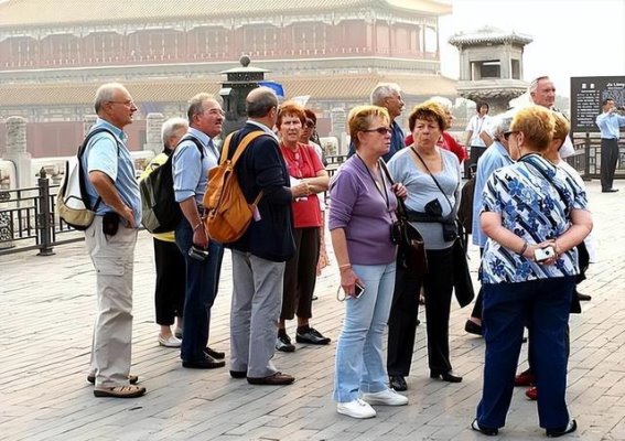 美国游客亲历中国：一场打破偏见的旅行