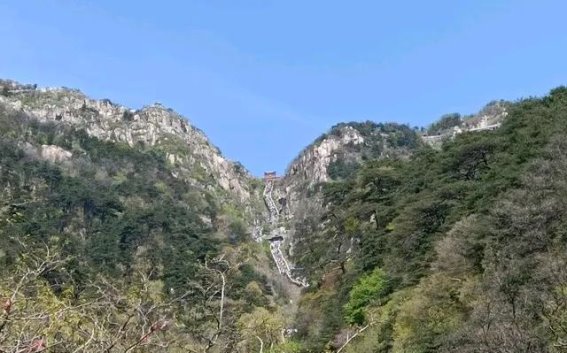 挑战人生极限，65岁前必征服的中国十大艰险山脉