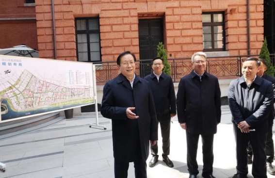 推动历史文化街区保护与经济融合发展，打造世界级文化旅游目的地