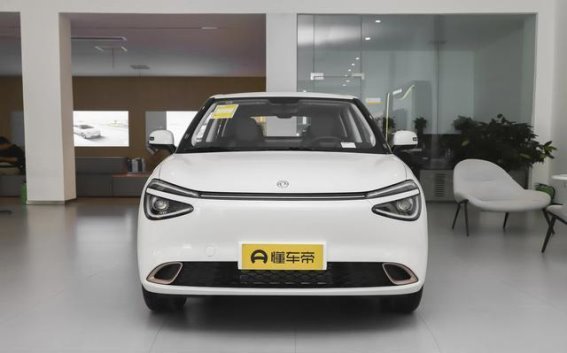 都市通勤利器，东风纳米01焕新版330 Air一口价6.78