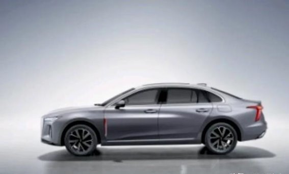 红旗H5 PHEV：引领豪华混动轿车的新时代