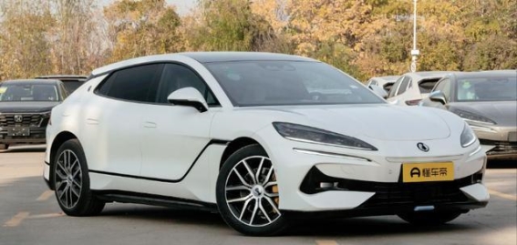 腾势Z9GT：技术至上，市场冷遇的深层原因