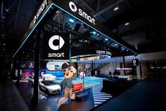 smart 1经典焕新款亮相粤港澳车展，携手迪士尼共创未来出