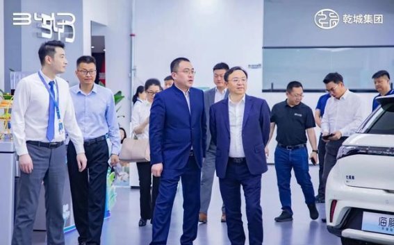 比亚迪危机：山东乾城集团暴雷，千名车主无奈维权