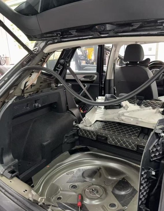 高温暴晒下汽车部件的损坏与保养建议