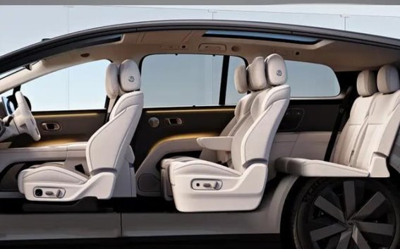 理想i8解析 越野车轿车MPV三合一的家庭用车如何选