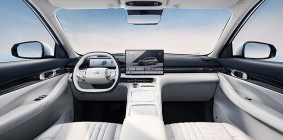 10.98万起，银河E5长续航版开启智能安全新篇章