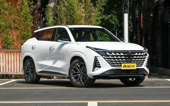 桂林长安UNI-Z限时优惠解析，购车轻松又省心