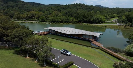 6.88万起极狐T1与吉利星愿中控屏较量，谁的操作体验更佳？