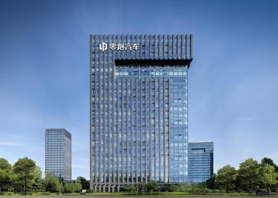 零跑汽车：新兴力量崛起，迈入中国民营企业500强
