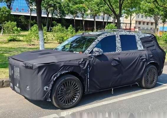 岚图9L：豪华与科技的融合，引领中大型SUV新潮流