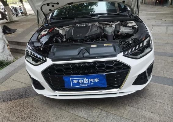 2020款奥迪A4L 40 TFSI 时尚动感型：二手车市场中的优质选择
