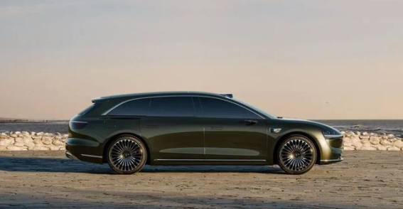 享界S9T上市首日大定7500台，余承东强调安全与智能驾驶体验