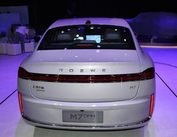 8.58万起的荣威M7 DMH，会是中型轿车市场的搅局者吗