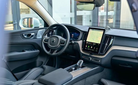 沃尔沃XC60 T8解析：豪华感与性能兼顾的中型SUV