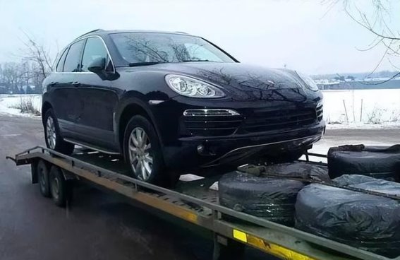 卫星失联引发豪车瘫痪，智能汽车的隐形危机