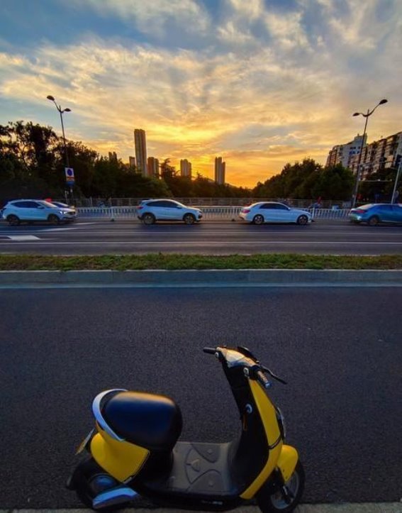 电动自行车新国标实施 对上班族和行业的深远影响