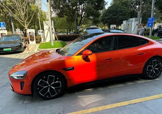 小米汽车实测体验：智能亮点明显，使用短板也真实