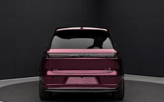 岚图全新大五座SUV曝光：空间、设计与续航全面升级的新能源进阶之作