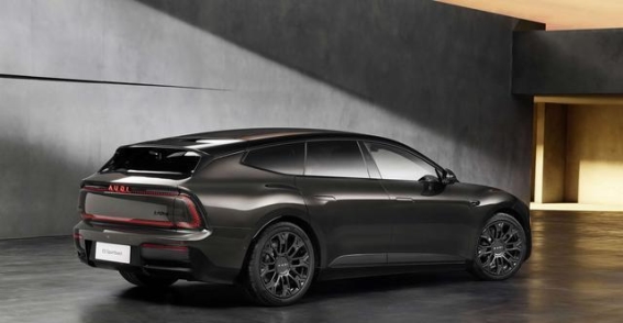 上汽奥迪AUDI E5软件升级：智能驾驶体验再度进化