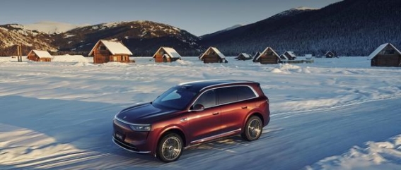 40万预算如何选购SUV？问界M8让你省心又安心