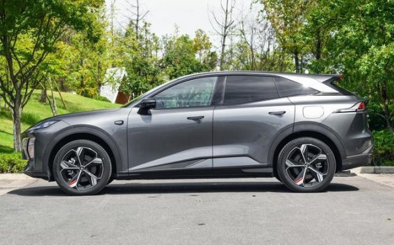 深蓝S07华为乾崑630长续航版全新上市，续航能力再创新高