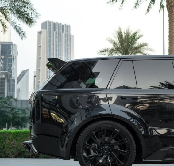 路虎揽胜SV VENUUM版改装亮相，豪华与力量的完美融合