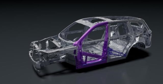 2200MPa军工钢守护豪华安全：岚图泰山的极致安全哲学