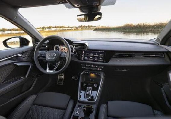 年底购车捡漏攻略：这6款奥迪车型优惠惊人，最高直降超10万