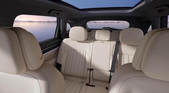 捷途山海L7PLUS深度解析 1.5T插电混动带来强劲续航与操控体验