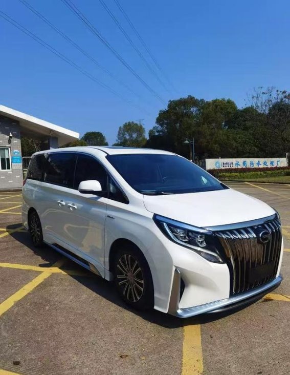 国产MPV逆袭之作：广汽传祺M8的实力与魅力