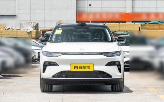 零跑强势登顶，理想承压下行，2026年新能源车市拐点已现