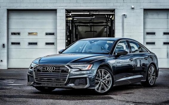 三年奥迪换电车：速度与安全的抉择