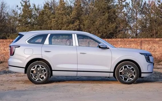 捷途山海L7 PLUS：家庭出行与周末旅行的理想之选