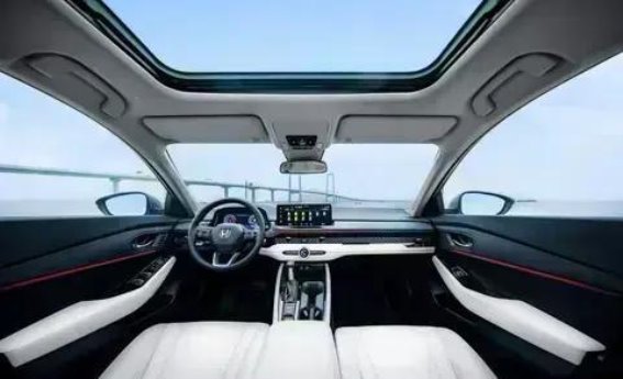 ACCORO雅阁运动版全新登场，动感丝滑驾控体验