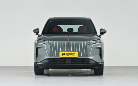 红旗HS6 PHEV体验：大空间、长续航与智能驾控兼具的家庭理想选择