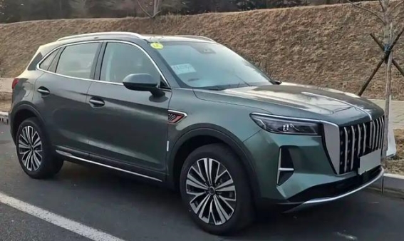 新款红旗HS5实车解析 内饰大幅升级怀挡设计更实用