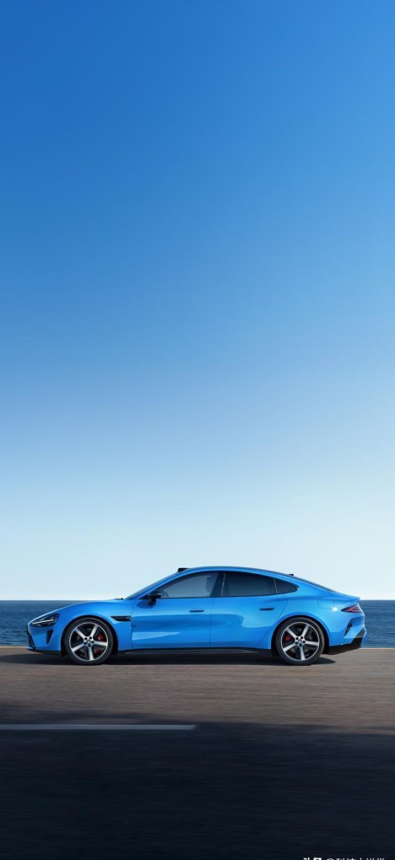 启境入局，双大厂模式如何引领猎装轿跑新风尚