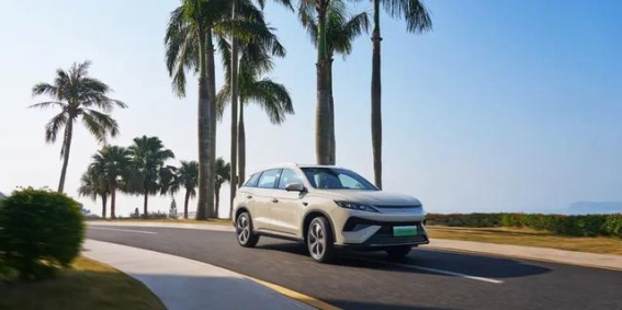 比亚迪宋Pro DM-i长续航版：为家庭出行量身定制的全能SUV