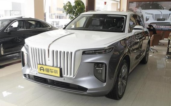 红旗E-HS9现车到店，纯电豪华旗舰释放高端出行新价值